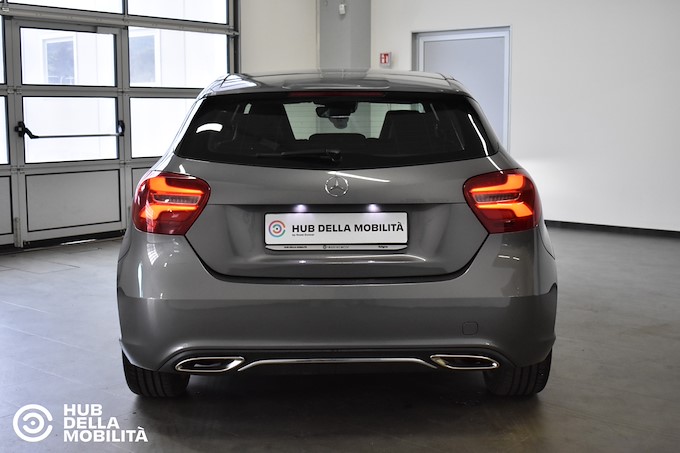 MERCEDES-BENZ A 180 d Automatic Sport